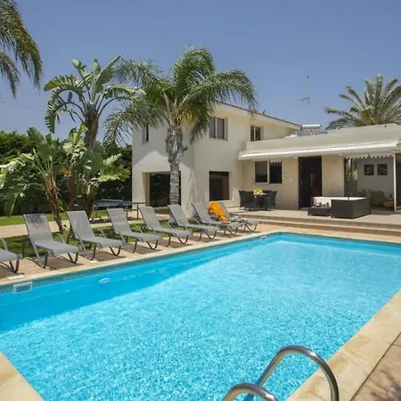 Villa Soothing Sunset With Private Pool, 200m From The Perivolia