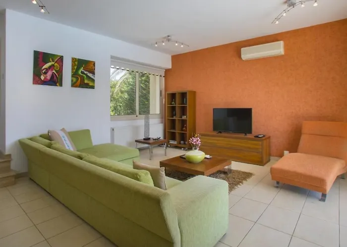 Soothing Sunset With Private Pool, 200m From The ヴィラ ペリヴォリア